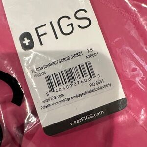 NWT FIGS Contourknit Jacket in Pink